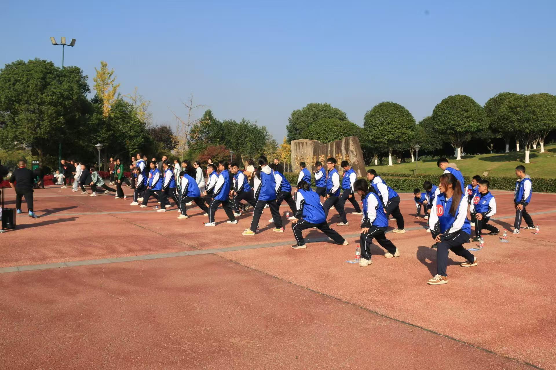 叛逆孩子特训学校收费 福州泽明心理教育