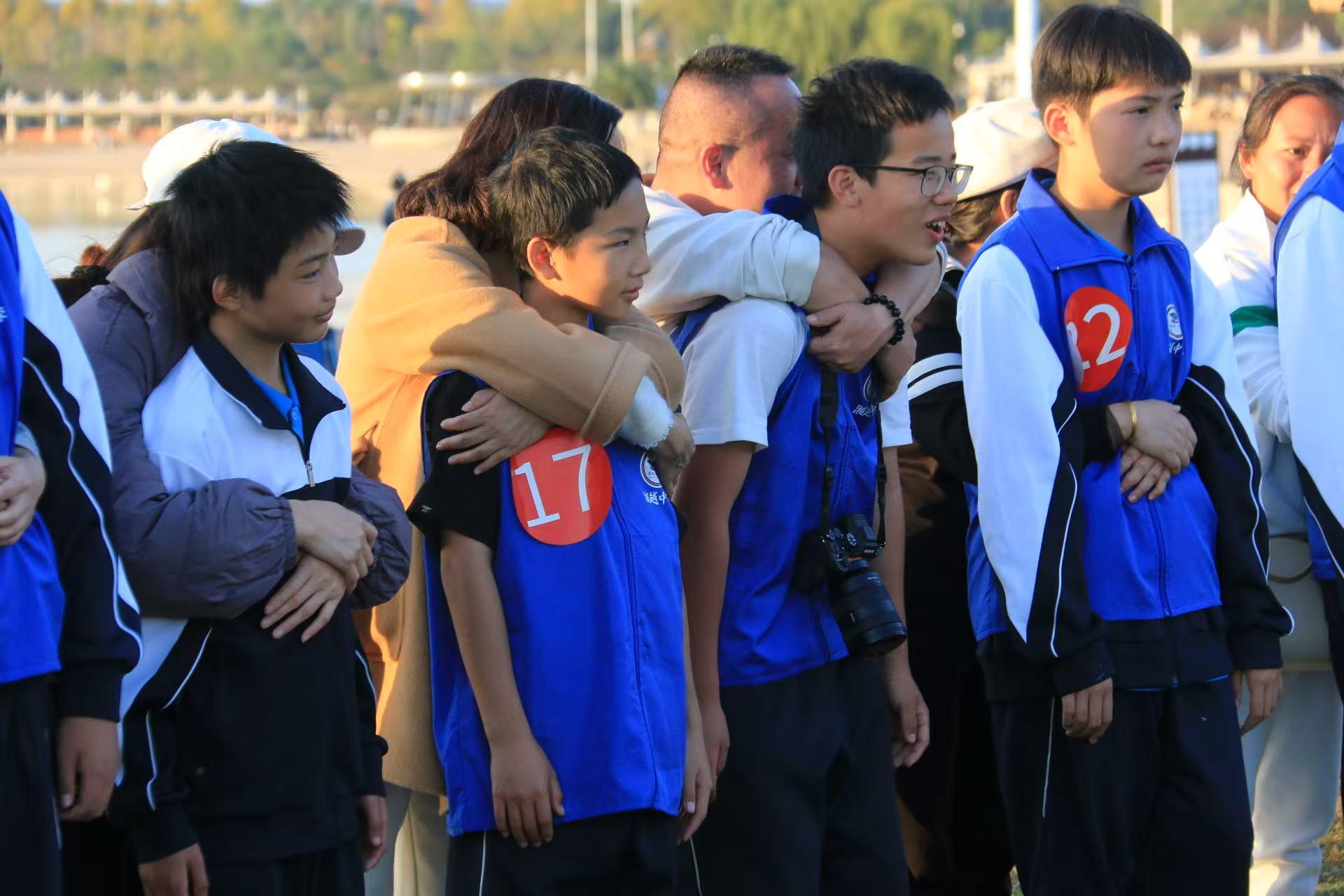 全封闭式青少年特训学校