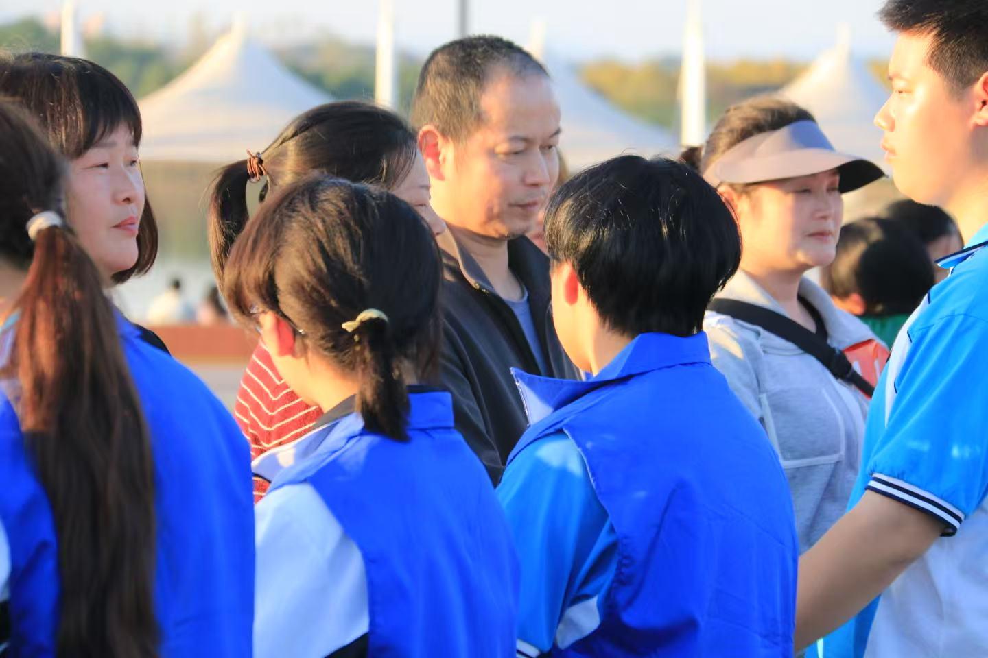 叛逆少年适合进哪个学校读 福州泽明心理教育