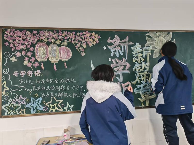 沉迷游戏荒废学业无心读书怎么办,长沙湘越中学教会管控娱乐时间