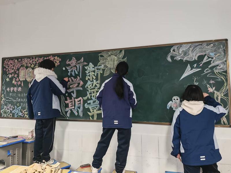 厌学不去学校孩子可以去哪个学校?长沙湘越中学心理引导有学籍