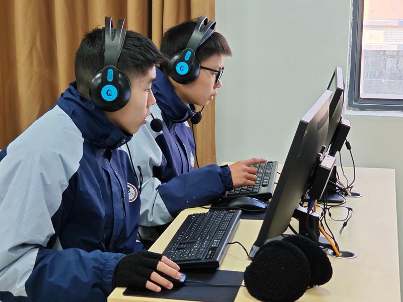 湘潭初二厌学孩子找哪个学校好,长沙湘越中学小班教育有学籍